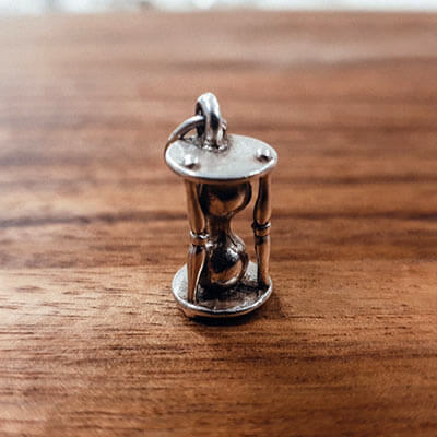 Silver Eggtimer charm